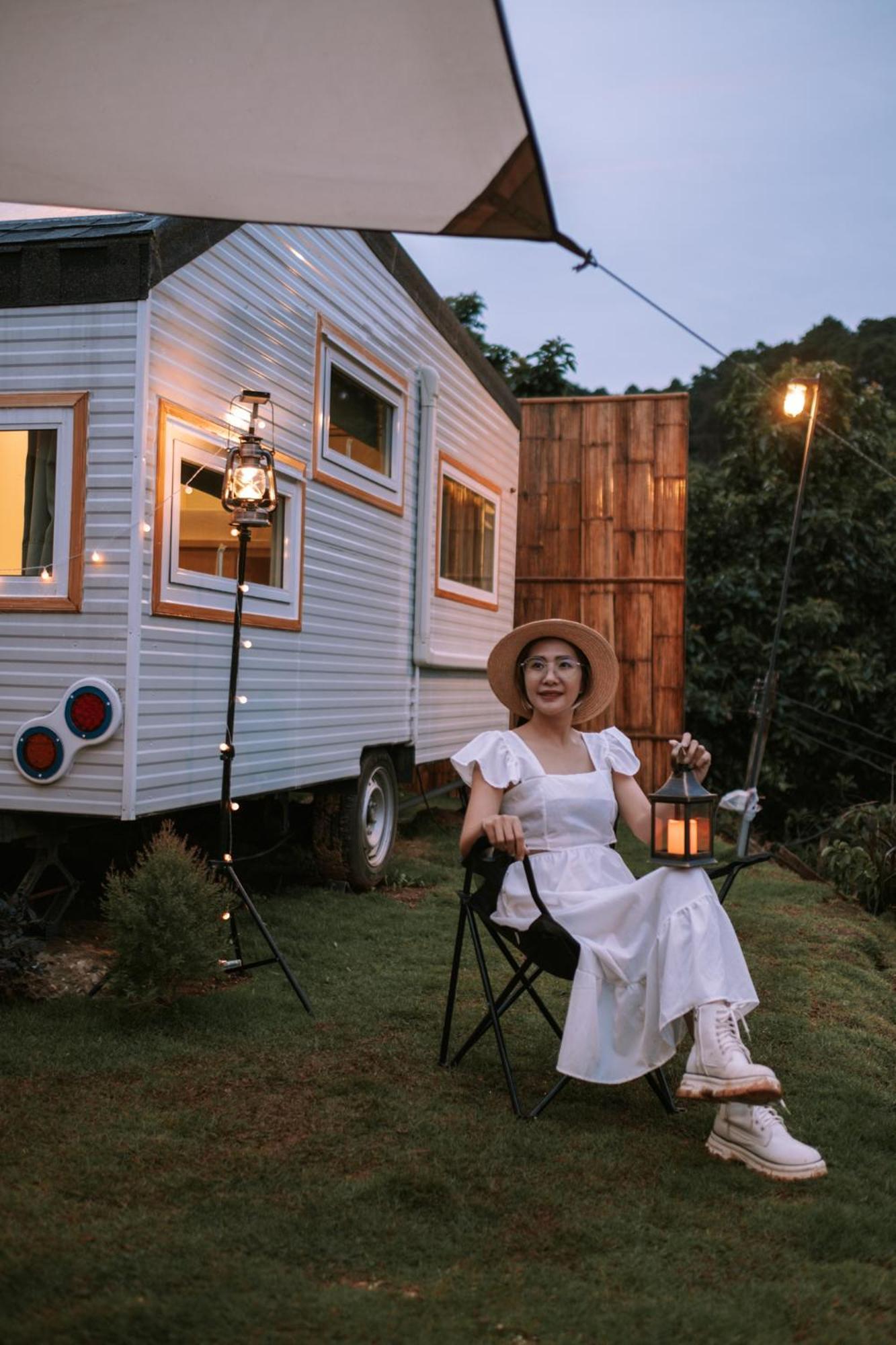 Phu Morinn Camping ม่อนแจ่ม Mon Jam Bagian luar foto